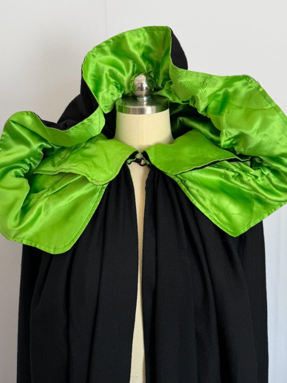 Vintage 1960s John Hagarty Black & Emerald Green Wool & Satin Opera Cape